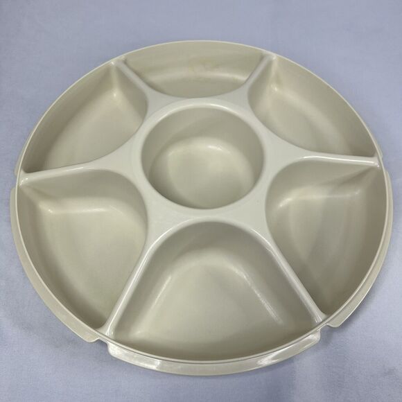 Vintage Tupperware Veggie/Dip Serving Tray Party Platter With Lid - Picture 1 of 8